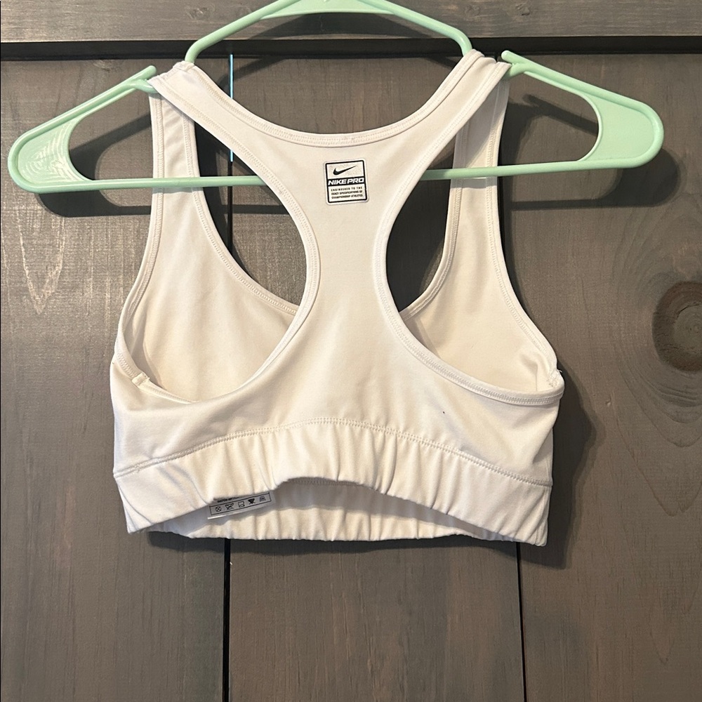 Nike Women's White Sports Bra - Picture 4 of 6